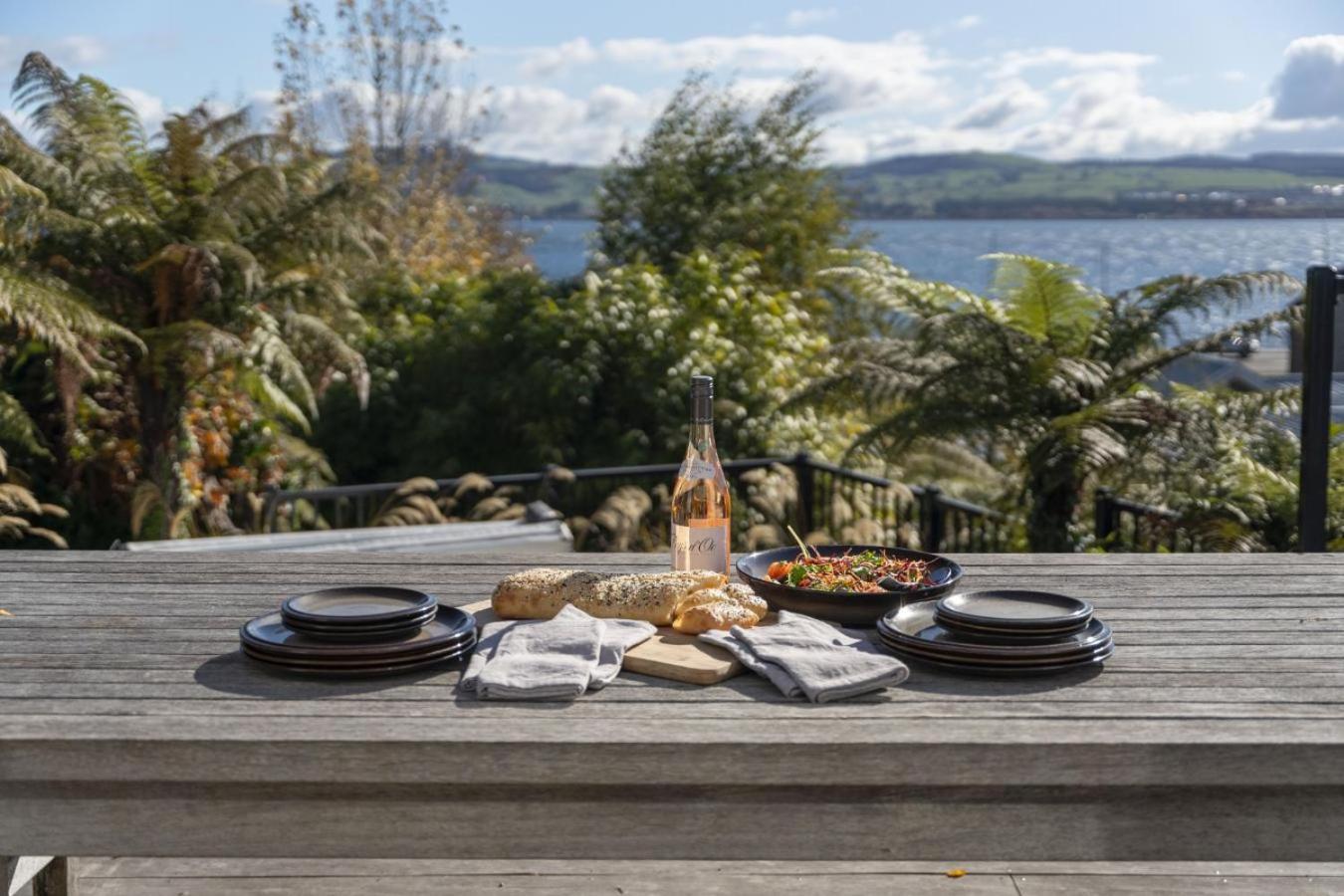 Bayview Lake Taupo Eksteriør bilde